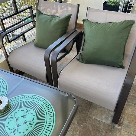 Apartamento Totalmente Reformado Con Piscina Y Jardines Al Lado De La Playa De La Carihuela Torremolinos Ngoại thất bức ảnh