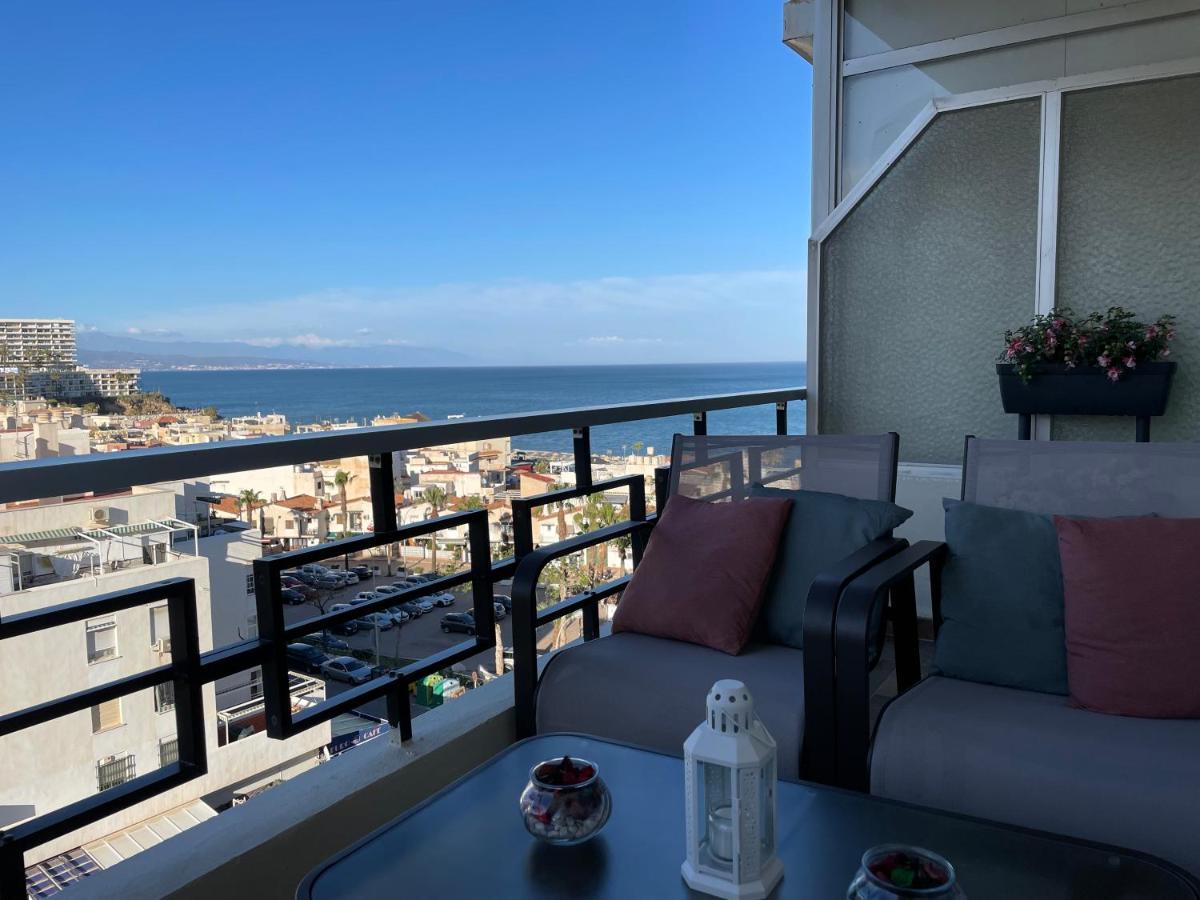 Apartamento Totalmente Reformado Con Piscina Y Jardines Al Lado De La Playa De La Carihuela Torremolinos Ngoại thất bức ảnh