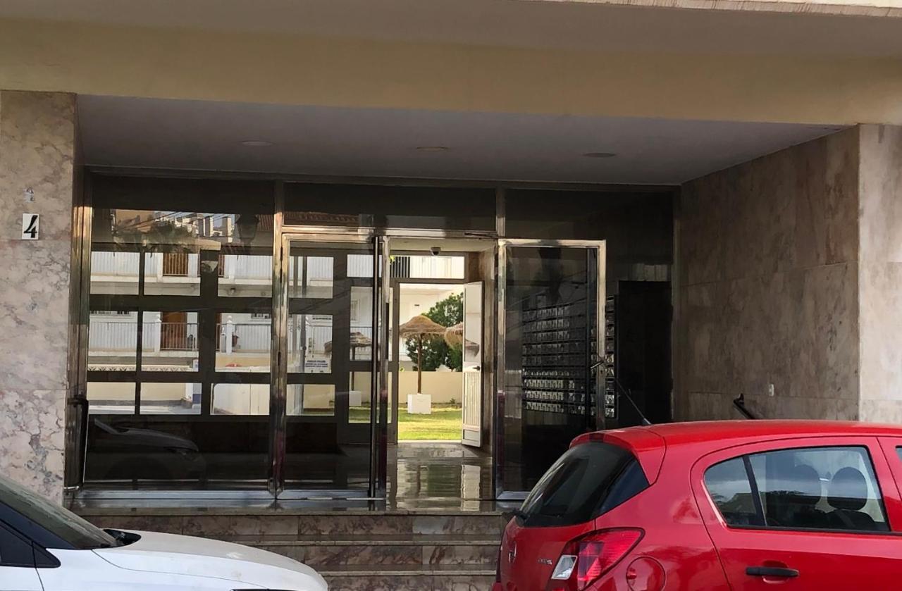 Apartamento Totalmente Reformado Con Piscina Y Jardines Al Lado De La Playa De La Carihuela Torremolinos Ngoại thất bức ảnh