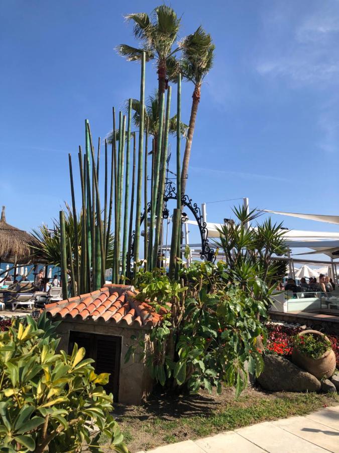 Apartamento Totalmente Reformado Con Piscina Y Jardines Al Lado De La Playa De La Carihuela Torremolinos Ngoại thất bức ảnh